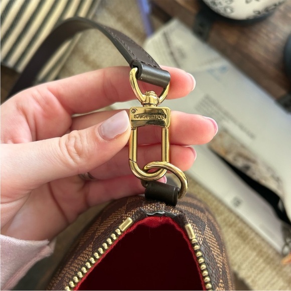 Louis Vuitton Siena MM. - Picture 7 of 14